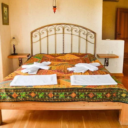 Mandarin By Important Group Travel Villa *