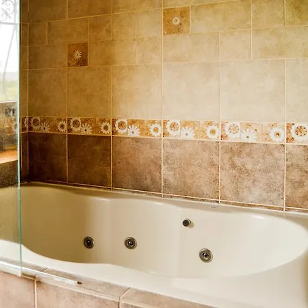 Mandarin By Important Group Travel 别墅